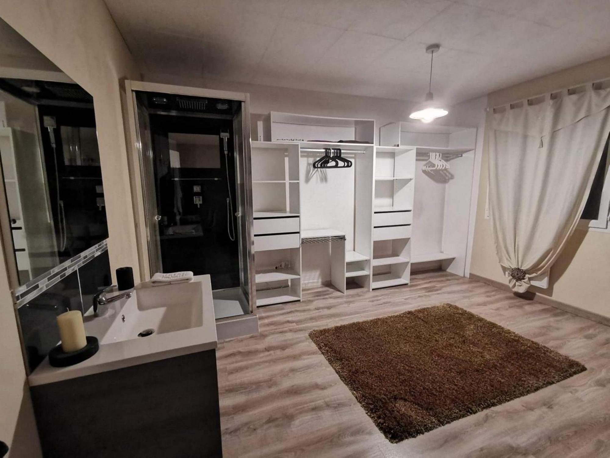 Villa Elegante A Carcassonne Avec Jardin Et Jacuzzi Exterior foto